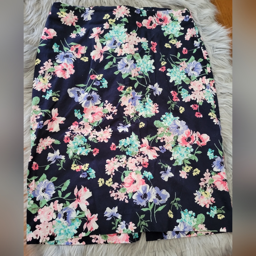 Nwot talbots aline pencil skirt size 8